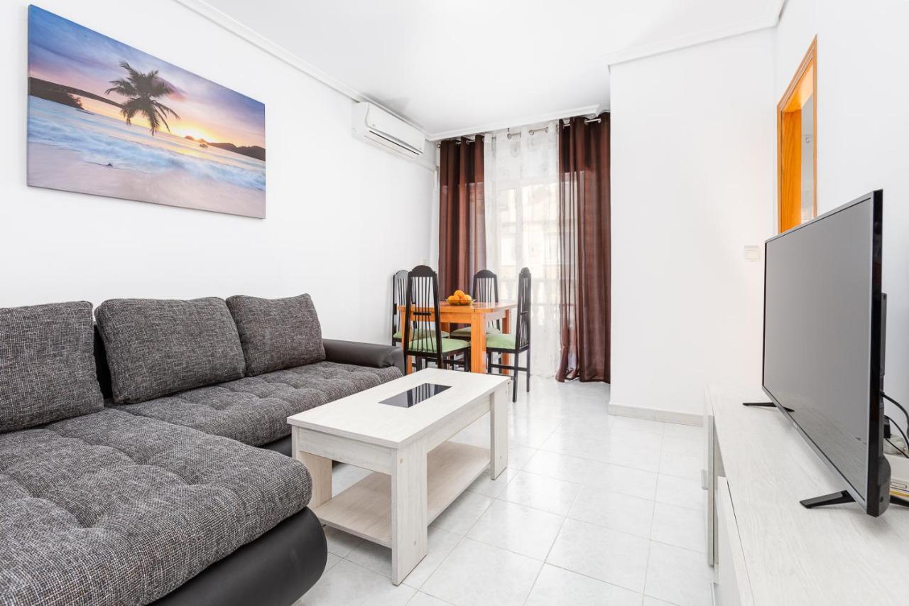 Arquitecto Larramendi Apartment Torrevieja Exterior photo