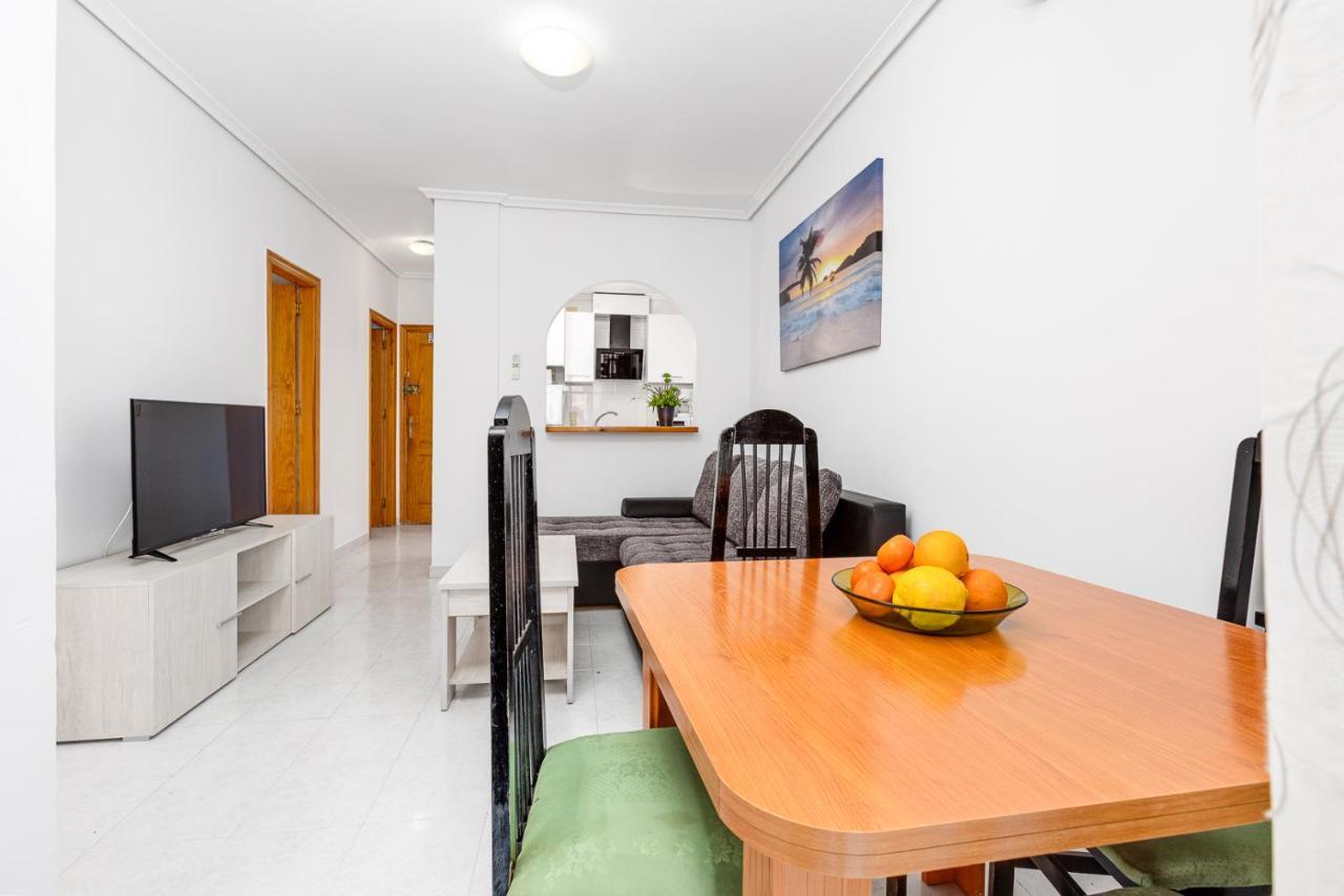Arquitecto Larramendi Apartment Torrevieja Exterior photo