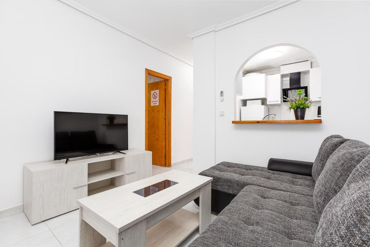 Arquitecto Larramendi Apartment Torrevieja Exterior photo
